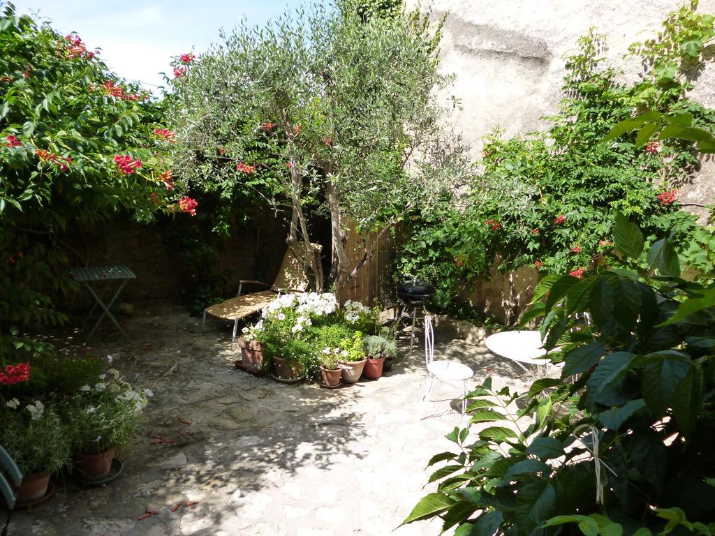 Ancienne Maison Des Gardes Lourmarin Pokoj fotografie